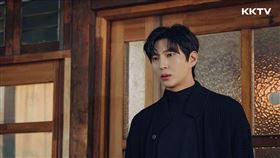 《圍籬外的Happy Ending》韓男團「性感主唱」LEO首主演談男男戀。（圖／KKTV提供）