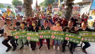 嘉義市長選戰倒數！李俊俋黃敏惠掃街拚場