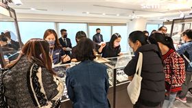 一年一度的流當珠寶精品年終特賣會，今（10）日盛大登場 大千典精品。（圖／記者戴玉翔攝影）