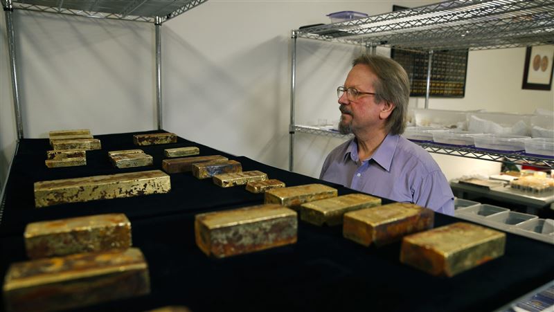 撈起沉船！沉入海底131年牛仔褲350萬拍出