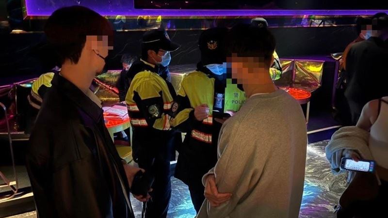 北市信義區「週末夜店大臨檢」！逮6犯嫌
