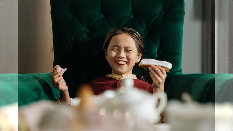 小孩被食物噎住　千萬不能扣喉！