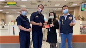 阻止詐騙！三重打詐隊聯手金融機構　一年守住5559萬血汗錢（圖／警方提供）