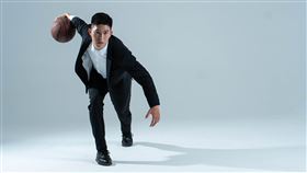 創新布料,石墨稀布料,西裝,正裝