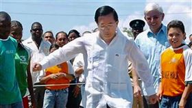 台灣也瘋世足！陳水扁曾喊「10年足球夢」　1原因遭反對嘆：漫漫長路▲（圖／翻攝自陳水扁新勇哥物語臉書）

