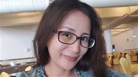 谷暮．哈就退出民進黨團運作。