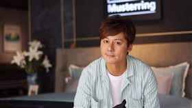 廖科溢遭多名女子控訴，交往期間，喜歡傳自己下體照給對方。（圖／翻攝廖科溢臉書）