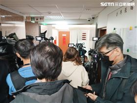 高虹安辦公室遭搜索。(圖/記者盧素梅攝影)