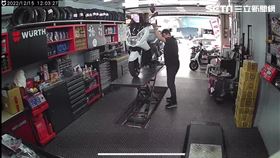 機車行,花蓮,地震,監視器(林軒霆 授權提供)