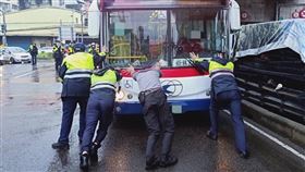 新北市,板橋,浮洲橋,回堵,公車