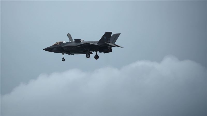 美F-35又出事　垂直降落失控飛行員彈射逃