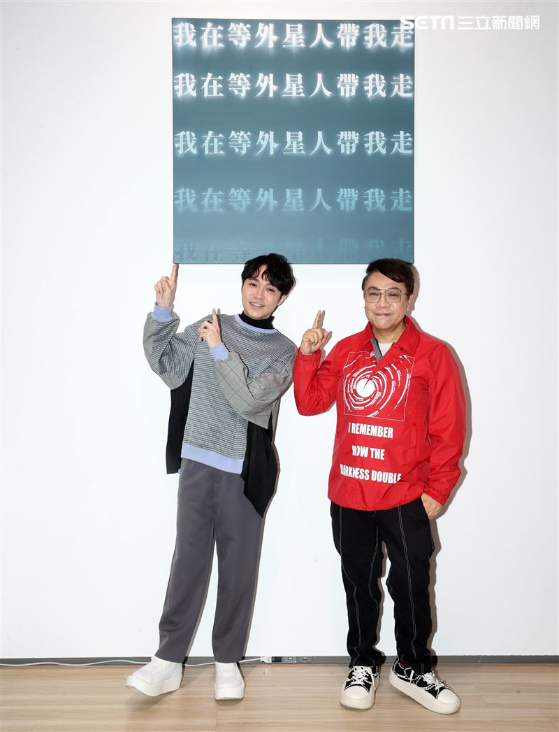 吳青峰出席蔡康永創作展開幕。（記者邱榮吉/攝影）