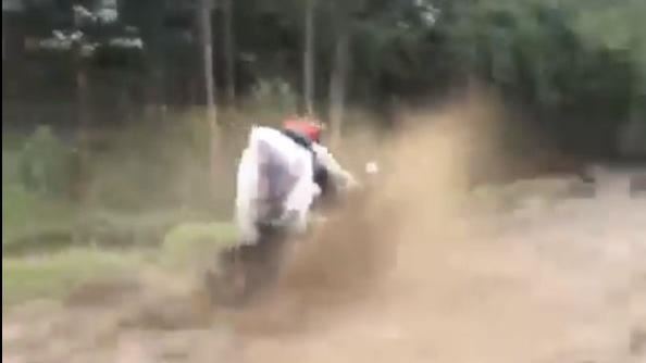 剛果暴洪釀169死！3貼機車遭吞沒　畫面曝