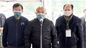 行政院長蘇貞昌今（18）日上午出席「南方澳跨港大橋重建工程」通車祈福典禮。（