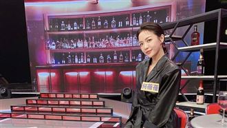 熱舞網歪樓　8點檔女神白色內在露出來