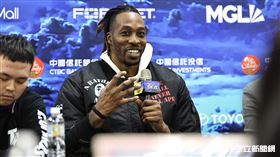 ▲「魔獸」霍華德（Dwight Howard ）17日賽後記者會。（圖／記者劉彥池攝影）