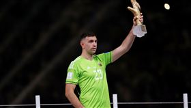 阿根廷門降馬丁尼茲金手套，（圖／路透社／達志影像）