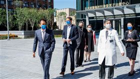 郭台銘在臉書發布貼文，指出BNT即將與永齡健康基金會合作，計劃在台灣建立mRNA癌症免疫療法的臨床試驗中心。（圖／翻攝自郭台銘臉書）