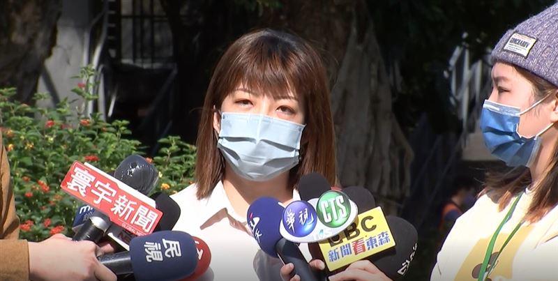 女兒國小午餐竟送「餿水湯」！劉冠吟氣炸