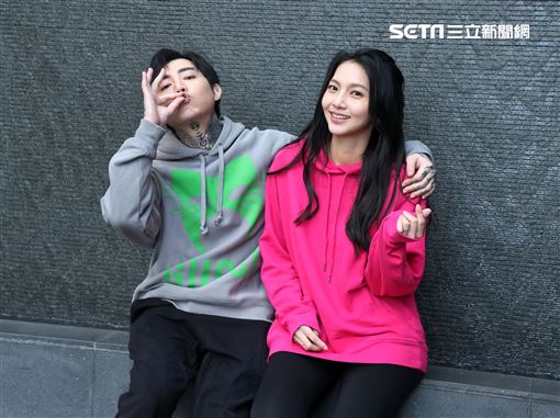 謝和弦、莉婭三立新聞網專訪。（記者邱榮吉/攝影）