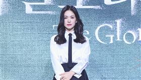 宋慧喬出道26年第一次被真賞巴掌。（圖／Netflix提供）