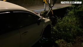 護欄,烏來,新北,新店慈濟醫院,車禍（圖／翻攝畫面）