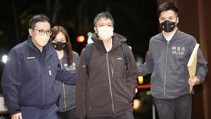 被柯粉叫塔綠班　台南Josh表姊律師開嗆了
