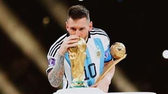 阿根廷奪冠狂歡大遊行　他獲梅西球衣痛哭