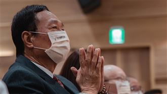 郭台銘怒了！16字轟政府：禽獸食祿