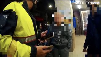 正妹甜喊：要當他老婆　讓五股翁「暈船」