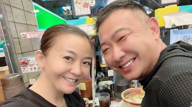 才回收家暴尪　48歲女星驚爆離婚了