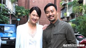 「花路阿朱媽」何書銘（導演）、洪慧芳（女主角）。（記者邱榮吉/攝影）