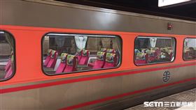 自強號(記者陳弋攝影)