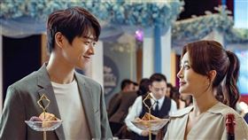 秦嵐與魏大勛似乎假戲真做，傳出緋聞。（圖／翻攝自微博）