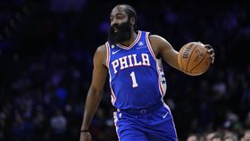 哈登賽前被美媒爆料可能重回休士頓。（圖／美聯社／達志影像）