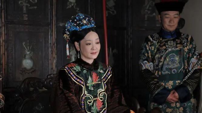 64歲《甄嬛》皇太后近照曝光　頭髮全白了