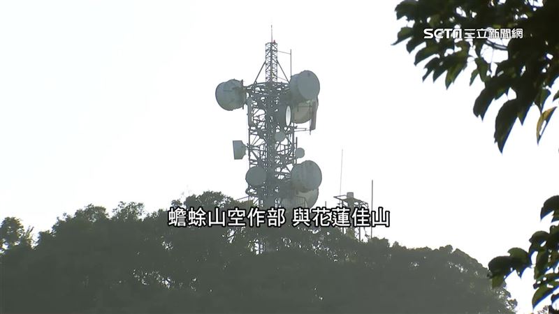 蟾蜍山空作部曝光　電腦監控台海機艦動態