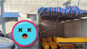 北京逝者暴增！「連停屍的地方都沒有」　遺體遭曝曬畫面曝。（圖／翻攝自微博）