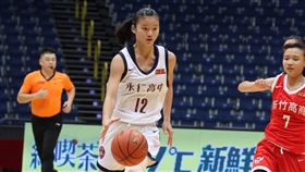 ▲永仁高一小將陳薇涵本場攻下全隊最高18分、6籃板和3抄截，率隊取得3連勝。（圖／高中體總提供）