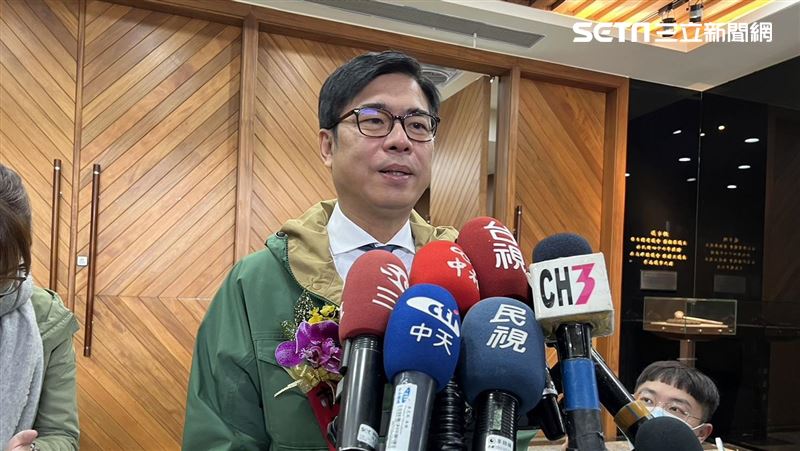 推一把促成「民無配」爭議長？陳其邁發聲