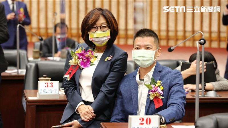 曾俊傑提槍投靠被罵翻！他揭綠營布局內幕