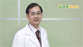 高雄醫學大學附設中和紀念醫院小兒遺傳及內分泌新陳代謝科主任蕭惠彬說，孩童發育成長從出生開始，每個時期都重要，不良的生活習慣，恐引來發育危機！