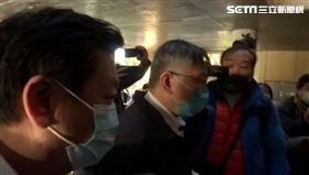 前台北市長柯文哲重返台大醫院上班第一天
