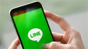 LINE比FB好用？兩派人馬激戰　網直呼：根本不能比 （翻攝自／LINE官網）