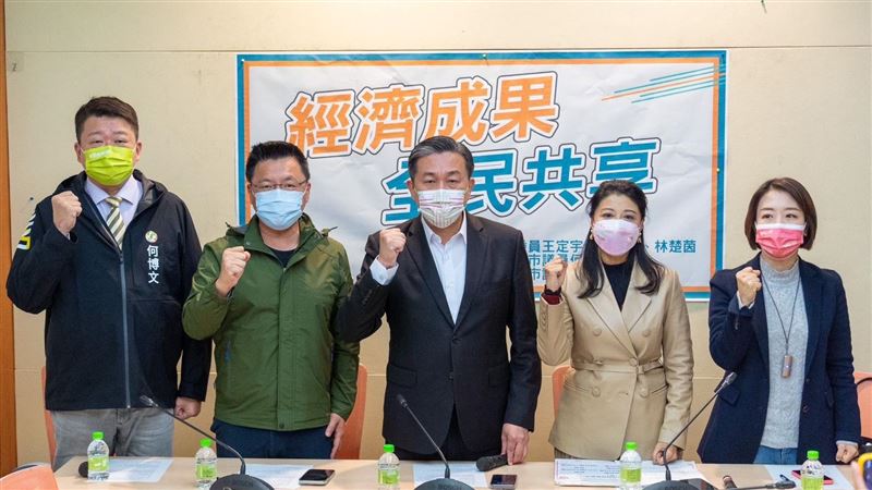 促發十倍券或現金？稅金超徵她向政府喊話