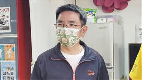 遭指論文涉抄襲  江聰淵：虛心接受任何指教國民黨揭露，民進黨宜蘭縣長參選人江聰淵（圖）涉嫌論文抄襲；江聰淵23日受訪回應，外界任何指教都虛心接受。中央社記者沈如峰宜蘭縣攝  111年9月23日