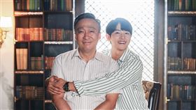  《財閥家的小兒子》宋仲基、李星民。（圖／翻攝自宋仲基IG）