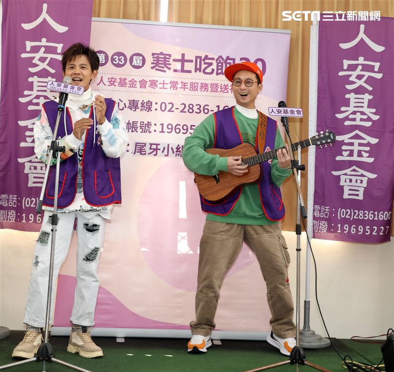 浩角翔起任「寒士吃飽30」愛心大使，送上年菜佳餚關懷弱勢團體。（記者邱榮吉/攝影）