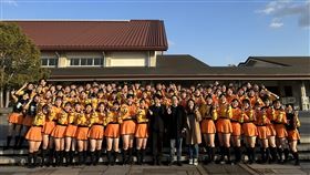 文總回訪橘高校。（圖／文總提供）