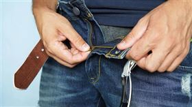 精液,水管,洗手台,公告,日本,東北大學（圖／翻攝自臉書）